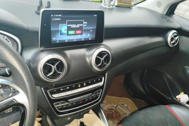 Used BAIC Senova D50 2018 1.5L Manual Luxury Intelligent Driving Version Audio And AC Panel