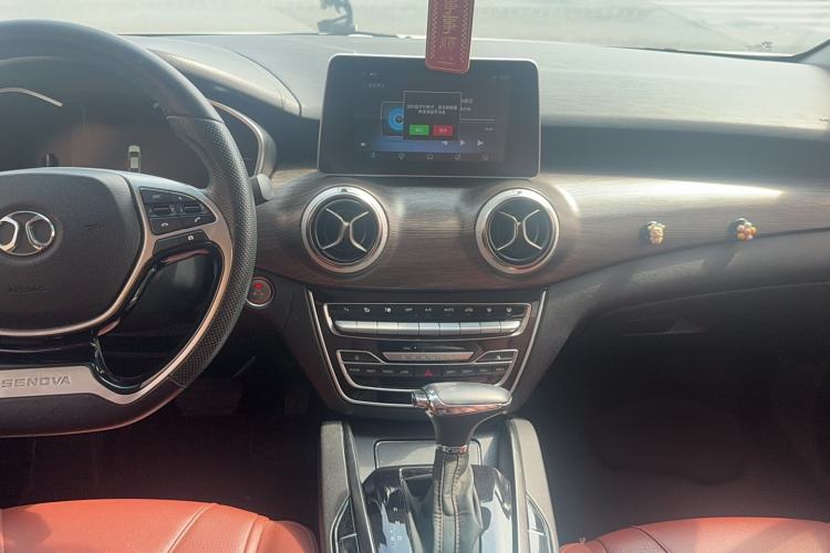 Used BAIC Senova D50 2018 1.5L CVT Luxury Intelligent Drive Edition Audio And AC Panel