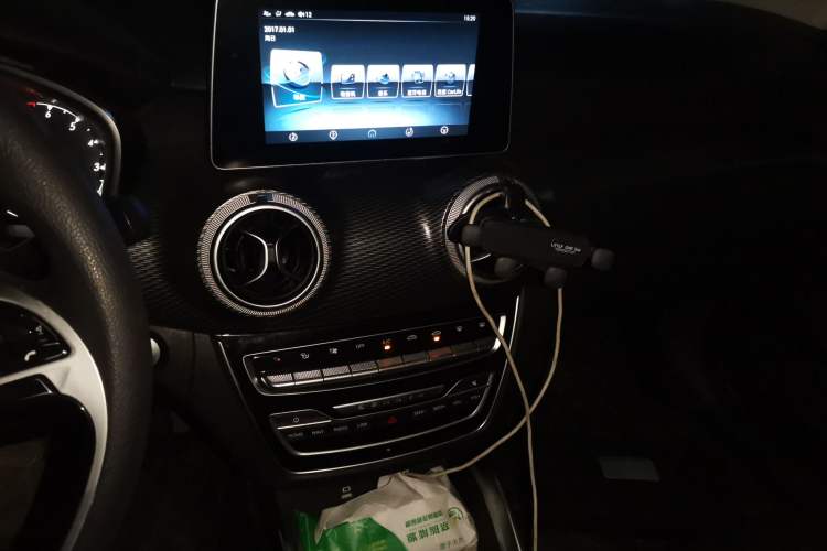 Used BAIC Senova D50 2018 1.5L Manual Luxury Intelligent Driving Version Audio And AC Panel