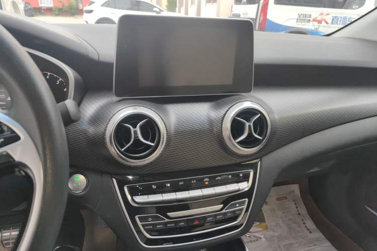 Used BAIC Senova D50 2018 1.5L Manual Luxury Intelligent Driving Version Audio And AC Panel