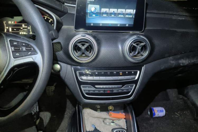 Used BAIC Senova D50 2018 1.5L Manual Luxury Intelligent Driving Version Audio And AC Panel