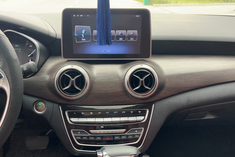 Used BAIC Senova D50 2018 1.5L CVT Prestige Smart Connectivity Edition Audio And AC Panel
