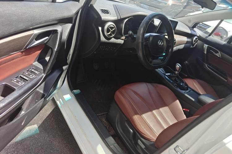 Used BAIC Senova D50 2018 1.5L Manual Prestige Intelligent Drive Edition Driver Seat
