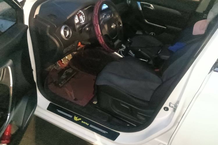 Used BAIC Senova D50 2018 1.5L Manual Luxury Intelligent Driving Version Driver Seat