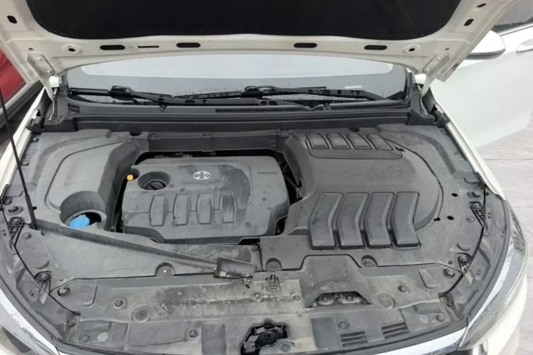 Used BAIC Senova D50 2018 1.5L CVT Luxury Intelligent Drive Edition Engine Bay
