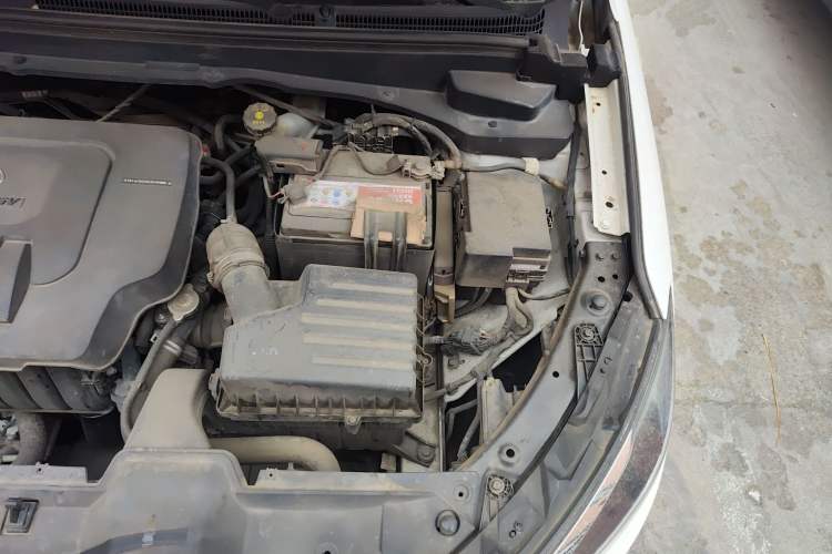 Used BAIC Senova D50 2018 1.5L CVT Prestige Intelligent Drive Edition Engine Bay Left