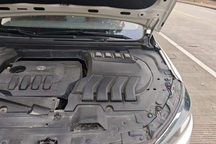 Used BAIC Senova D50 2018 1.5L Manual Prestige Intelligent Drive Edition Engine Bay Left