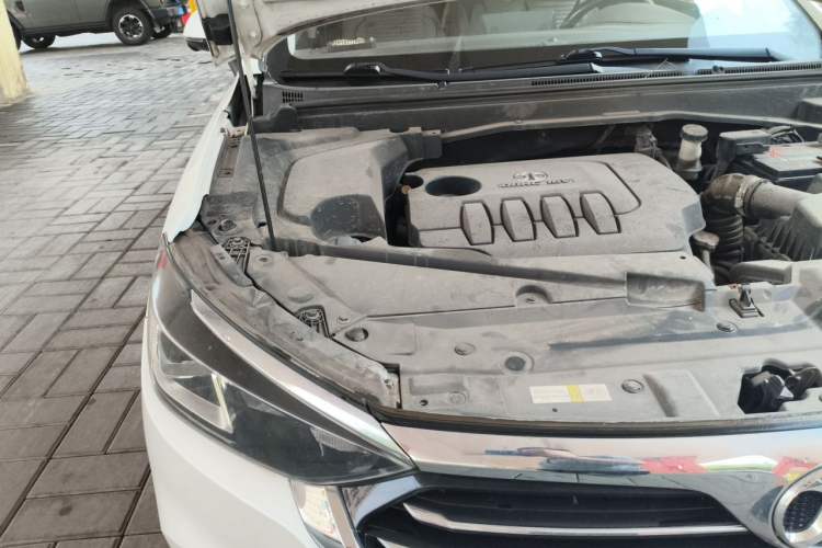 Used BAIC Senova D50 2018 1.5L Manual Prestige Intelligent Drive Edition Engine Bay Right