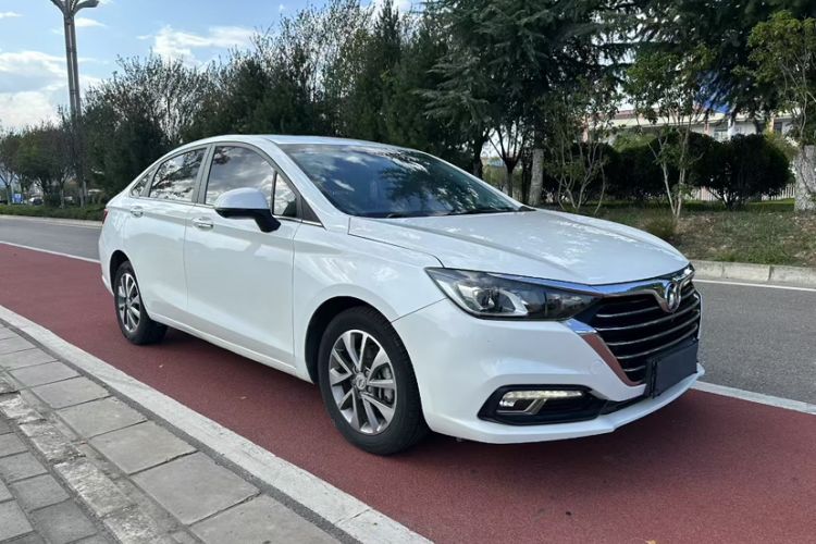 Used BAIC Senova D50 2018 1.5L CVT Luxury Intelligent Drive Edition Exterior 2
