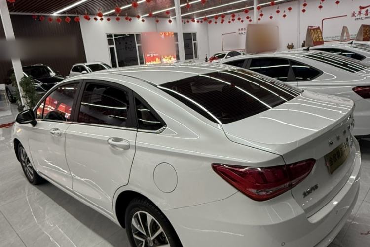 Used BAIC Senova D50 2018 1.5L Manual Luxury Intelligent Driving Version Exterior 2
