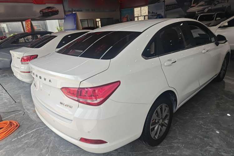 Used BAIC Senova D50 2018 1.5L Manual Luxury Intelligent Driving Version Exterior 3