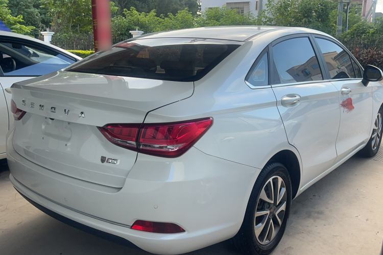 Used BAIC Senova D50 2018 1.5L CVT Prestige Intelligent Drive Edition Exterior 4