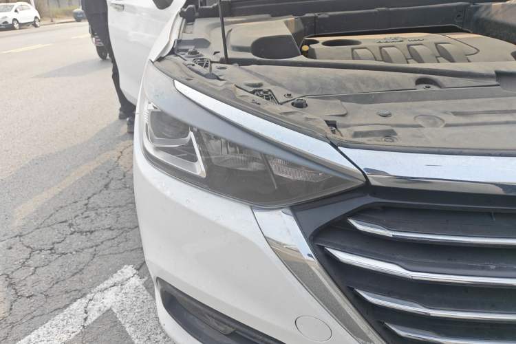 Used BAIC Senova D50 2018 1.5L CVT Prestige Intelligent Drive Edition Exterior 6
