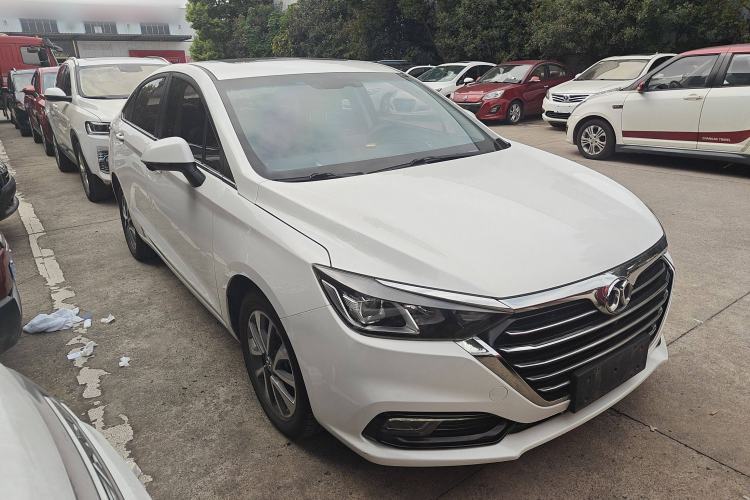 Used BAIC Senova D50 2018 1.5L CVT Prestige Intelligent Drive Edition Front Right 45 Deg