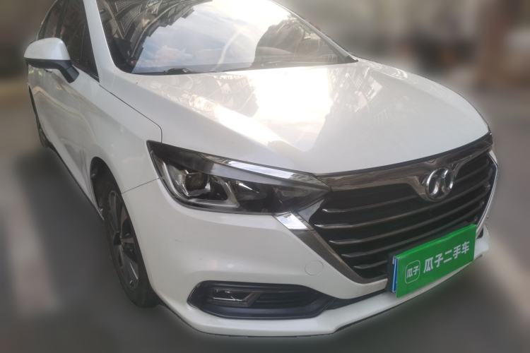 Used BAIC Senova D50 2018 1.5L CVT Luxury Intelligent Drive Edition Front Right 45 Deg