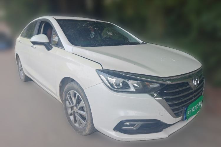 Used BAIC Senova D50 2018 1.5L Manual Prestige Intelligent Drive Edition Front Right 45 Deg