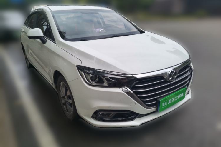 Used BAIC Senova D50 2018 1.5L Manual Prestige Intelligent Drive Edition Front Right 45 Deg