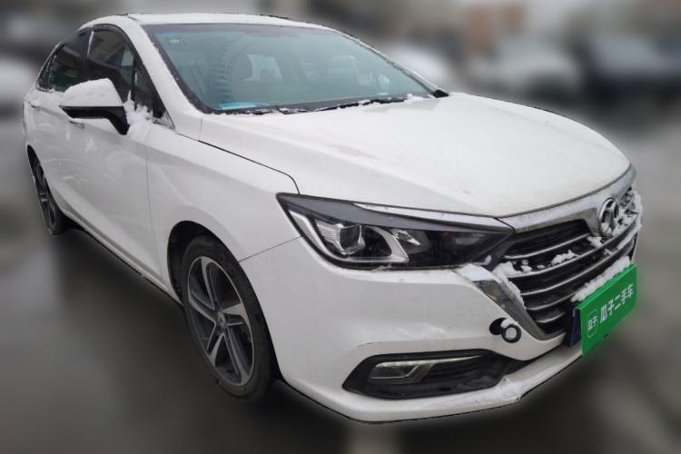 Used BAIC Senova D50 2018 1.5L CVT Prestige Smart Connectivity Edition Front Right 45 Deg