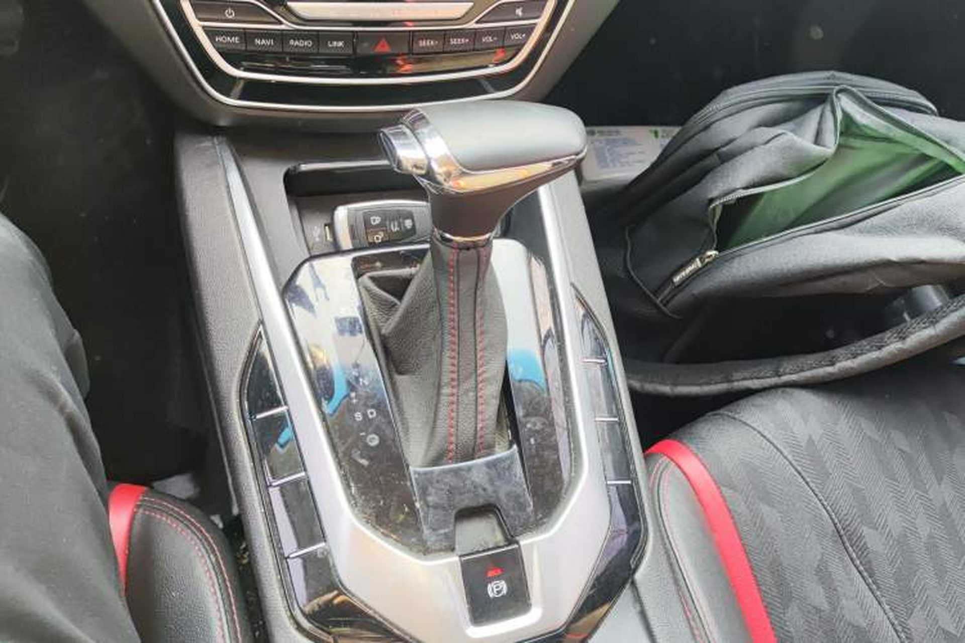 Used BAIC Senova D50 2018 1.5L CVT Luxury Intelligent Drive Edition Gear Lever