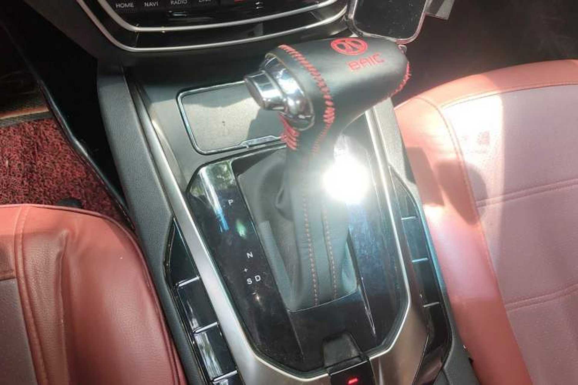Used BAIC Senova D50 2018 1.5L CVT Prestige Intelligent Drive Edition Gear Lever