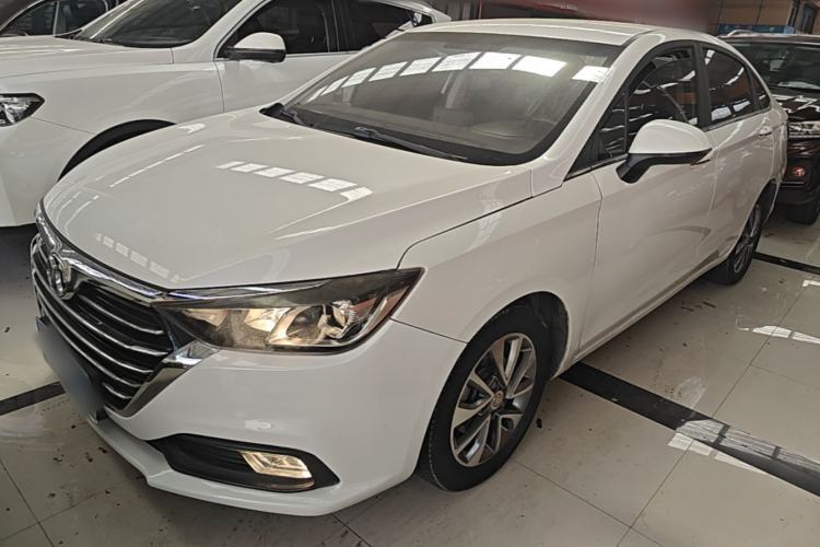 Used BAIC Senova D50 2018 1.5L CVT Luxury Intelligent Drive Edition Guazi used car, China used car export, Used car for sale, Used  cars, Cheapest cars for sale