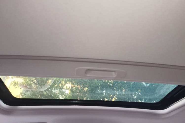 Used BAIC Senova D50 2018 1.5L Manual Prestige Intelligent Drive Edition Headliner