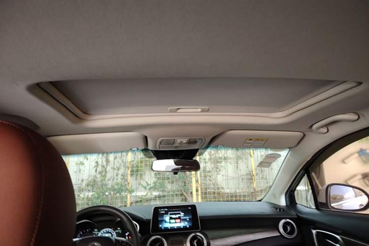 Used BAIC Senova D50 2018 1.5L CVT Prestige Intelligent Drive Edition Headliner