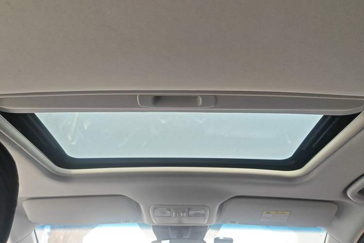 Used BAIC Senova D50 2018 1.5L CVT Prestige Intelligent Drive Edition Headliner