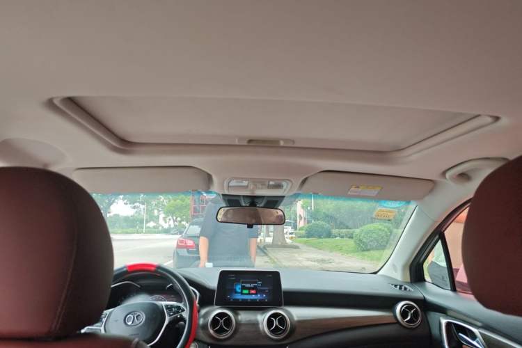 Used BAIC Senova D50 2018 1.5L Manual Prestige Intelligent Drive Edition Headliner