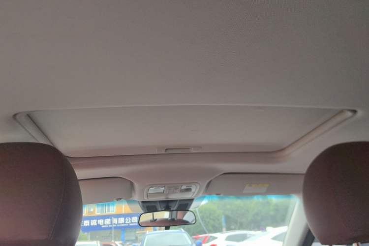 Used BAIC Senova D50 2018 1.5L Manual Prestige Intelligent Drive Edition Headliner