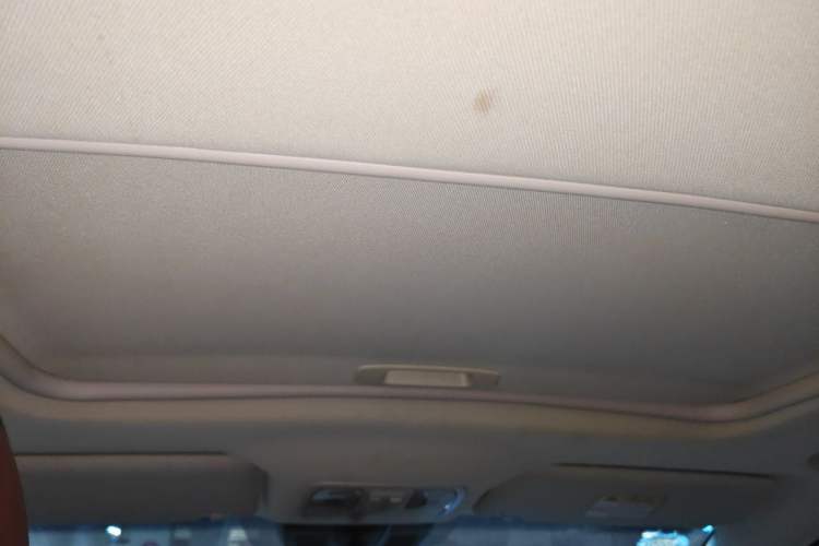 Used BAIC Senova D50 2018 1.5L CVT Prestige Intelligent Drive Edition Headliner