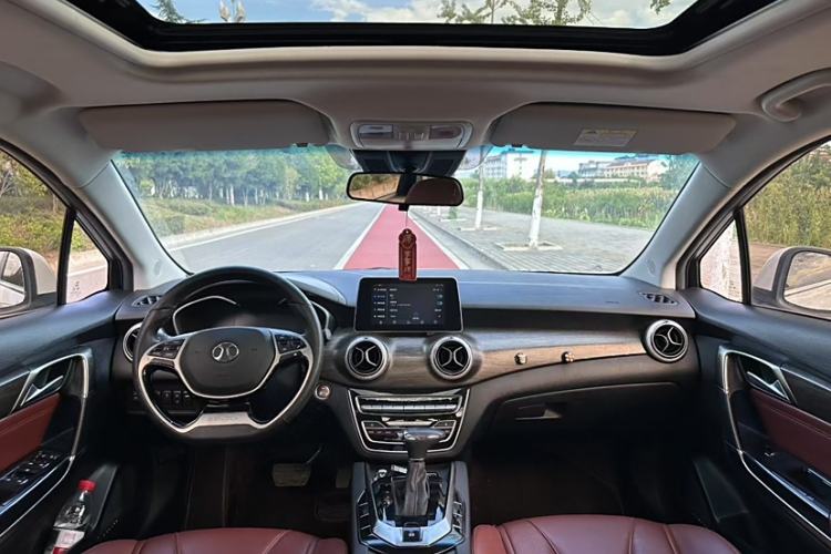 Used BAIC Senova D50 2018 1.5L CVT Luxury Intelligent Drive Edition Interior 1
