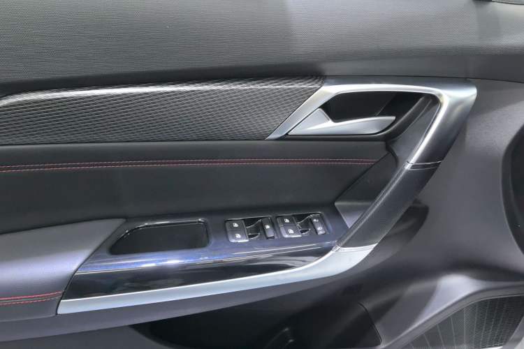 Used BAIC Senova D50 2018 1.5L CVT Luxury Intelligent Drive Edition Interior 1