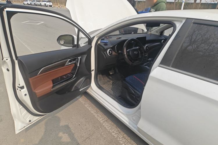 Used BAIC Senova D50 2018 1.5L CVT Prestige Intelligent Drive Edition Interior 3