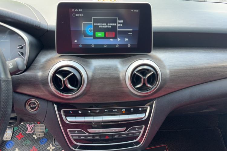 Used BAIC Senova D50 2018 1.5L Manual Prestige Intelligent Drive Edition Interior 5