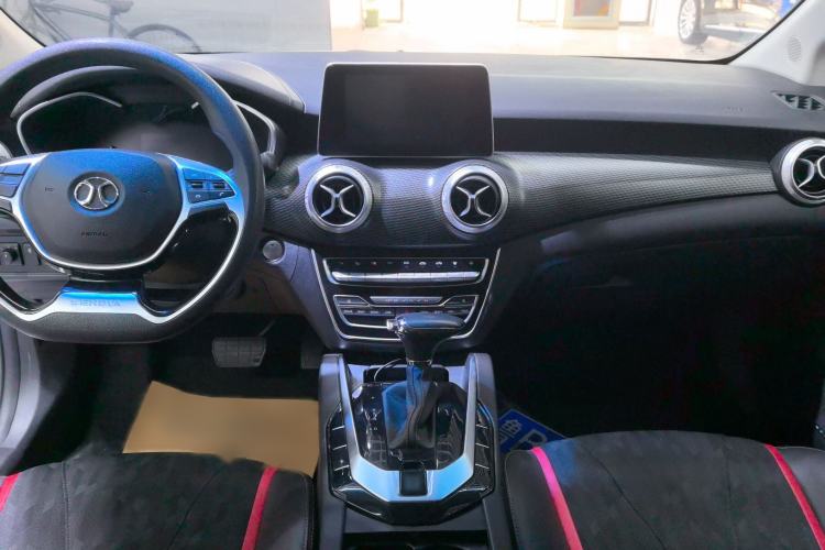 Used BAIC Senova D50 2018 1.5L CVT Luxury Intelligent Drive Edition Interior 5