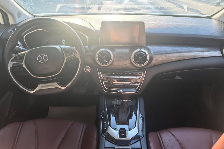 Used BAIC Senova D50 2018 1.5L CVT Prestige Intelligent Drive Edition Interior 6