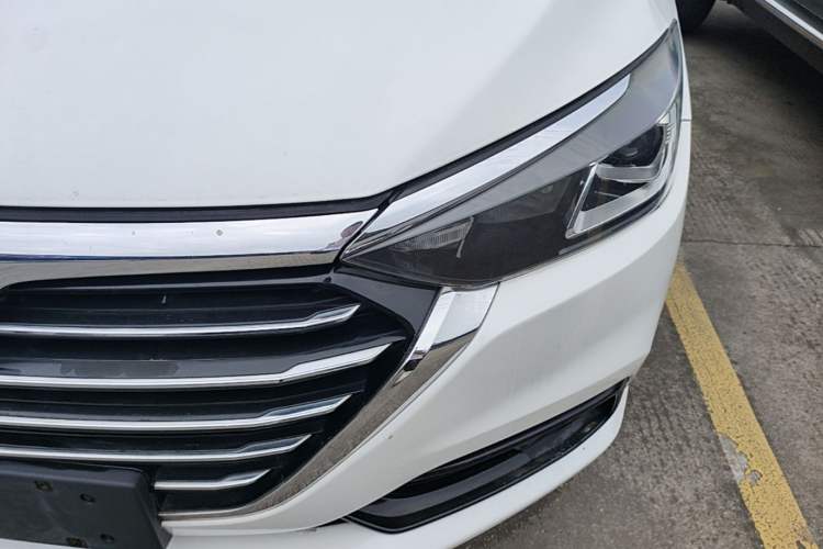 Used BAIC Senova D50 2018 1.5L Manual Prestige Intelligent Drive Edition Left Front Headlight
