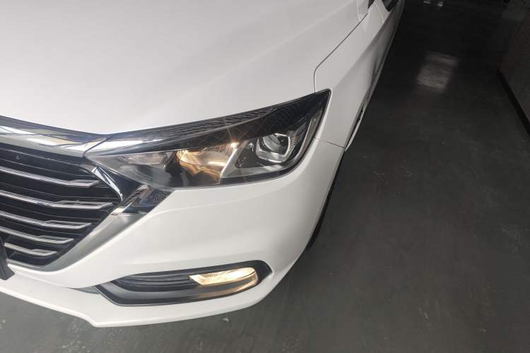 Used BAIC Senova D50 2018 1.5L CVT Luxury Intelligent Drive Edition Left Front Headlight