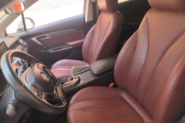 Used BAIC Senova D50 2018 1.5L CVT Prestige Smart Connectivity Edition Left Front Seat
