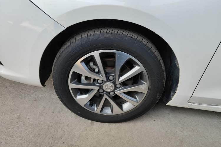 Used BAIC Senova D50 2018 1.5L CVT Luxury Intelligent Drive Edition Left Front Wheel Hub