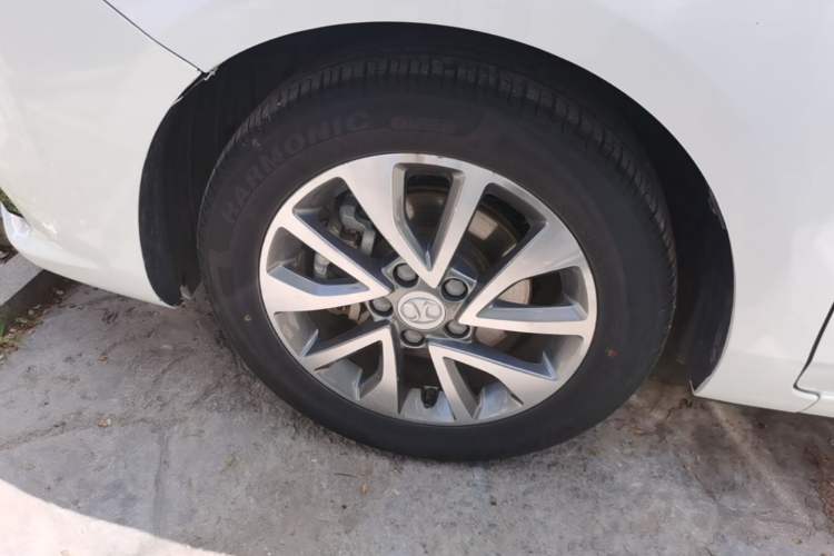 Used BAIC Senova D50 2018 1.5L CVT Prestige Intelligent Drive Edition Left Front Wheel Hub