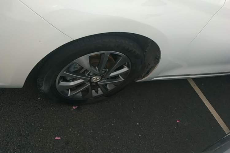 Used BAIC Senova D50 2018 1.5L Manual Prestige Intelligent Drive Edition Left Front Wheel Hub
