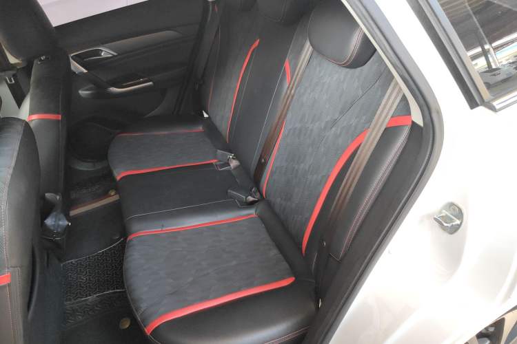 Used BAIC Senova D50 2018 1.5L CVT Luxury Intelligent Drive Edition Left Rear Seat