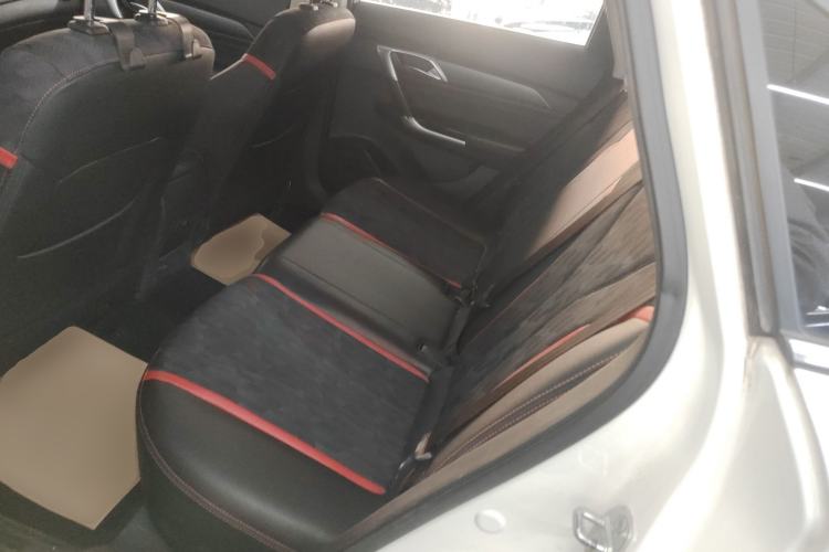 Used BAIC Senova D50 2018 1.5L CVT Luxury Intelligent Drive Edition Left Rear Seat
