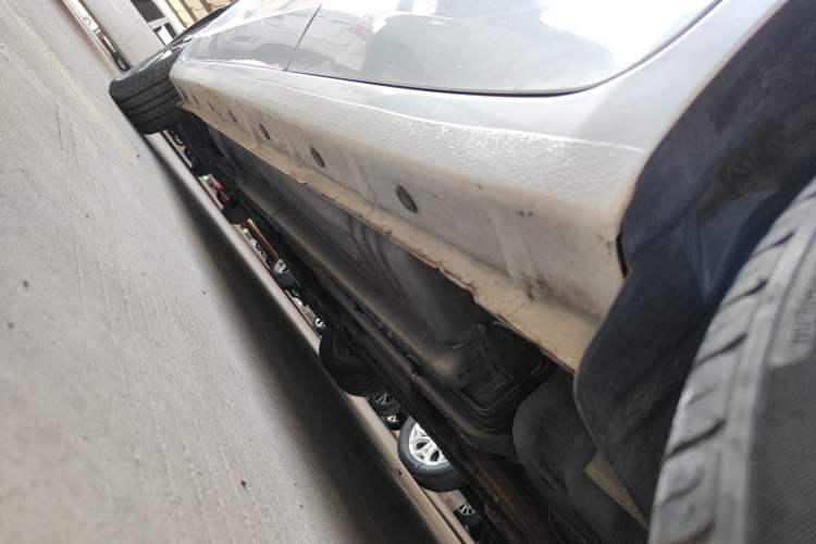 Used BAIC Senova D50 2018 1.5L CVT Luxury Intelligent Drive Edition Left Side Sill