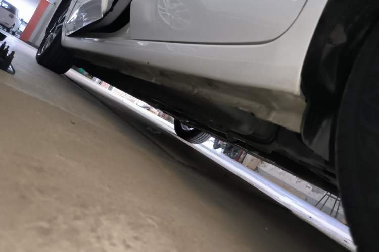 Used BAIC Senova D50 2018 1.5L CVT Luxury Intelligent Drive Edition Left Side Sill