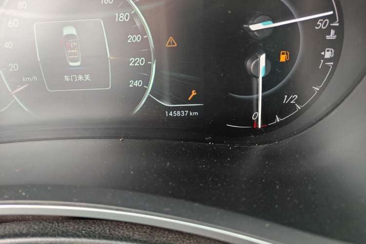 Used BAIC Senova D50 2018 1.5L CVT Prestige Smart Connectivity Edition Odometer Close Up