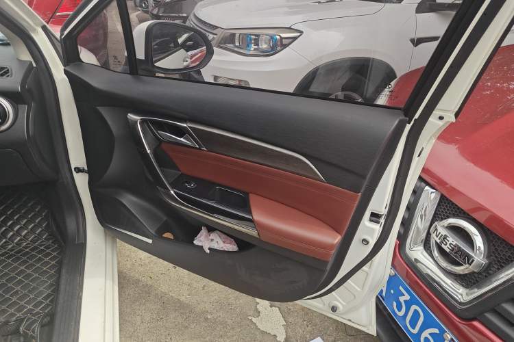Used BAIC Senova D50 2018 1.5L CVT Prestige Intelligent Drive Edition Right Front Door Interior