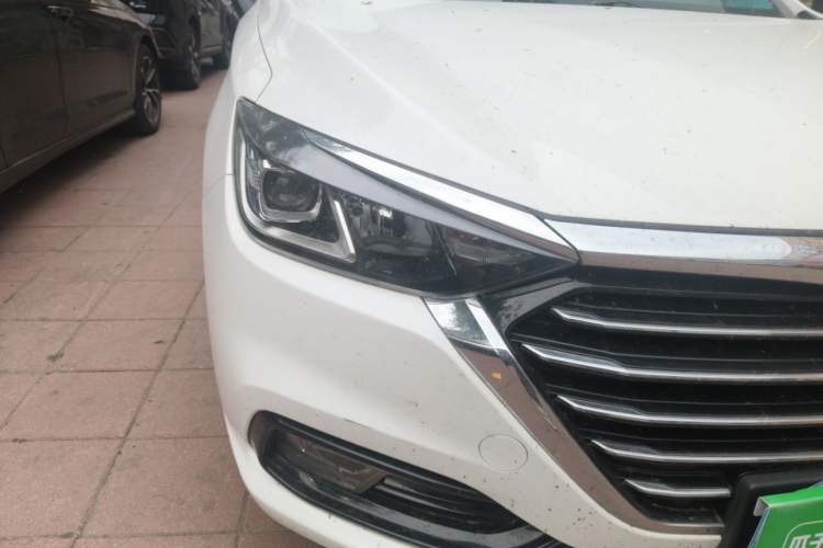 Used BAIC Senova D50 2018 1.5L CVT Luxury Intelligent Drive Edition Right Front Headlight